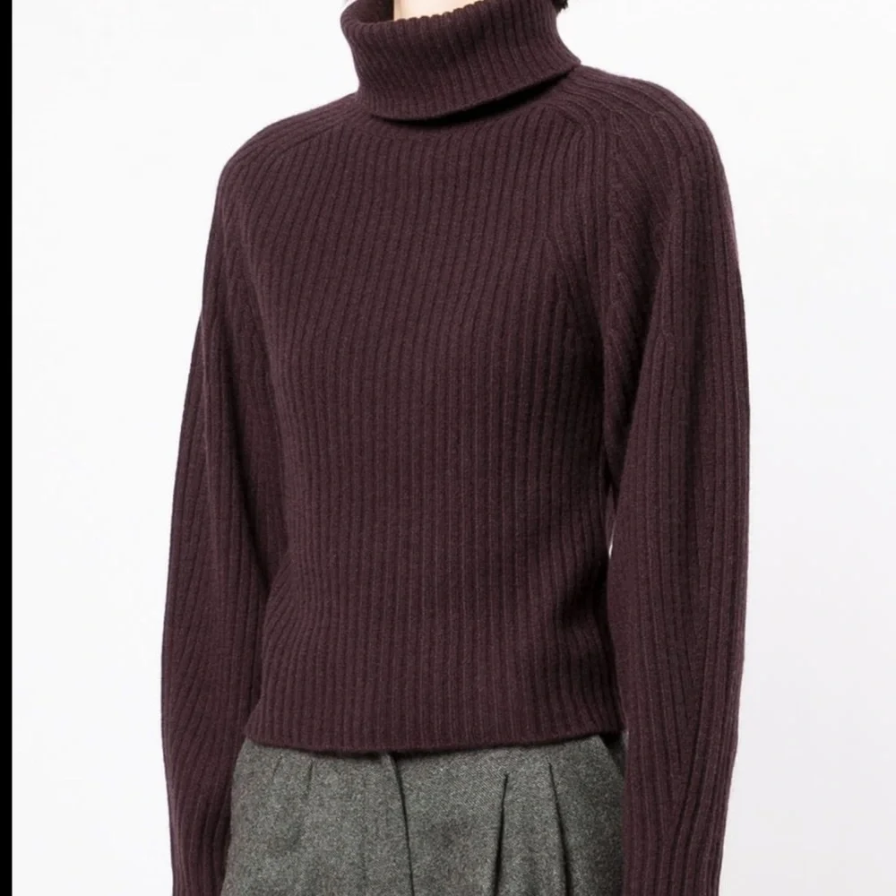 Vince Cashmere Burgundy Chunky Turtleneck Open Back Sweater Plum Wine - Picture 3 of 12